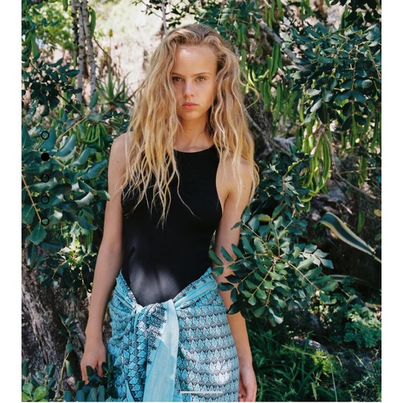 Zara high neck bodysuit - Picture 5 of 14